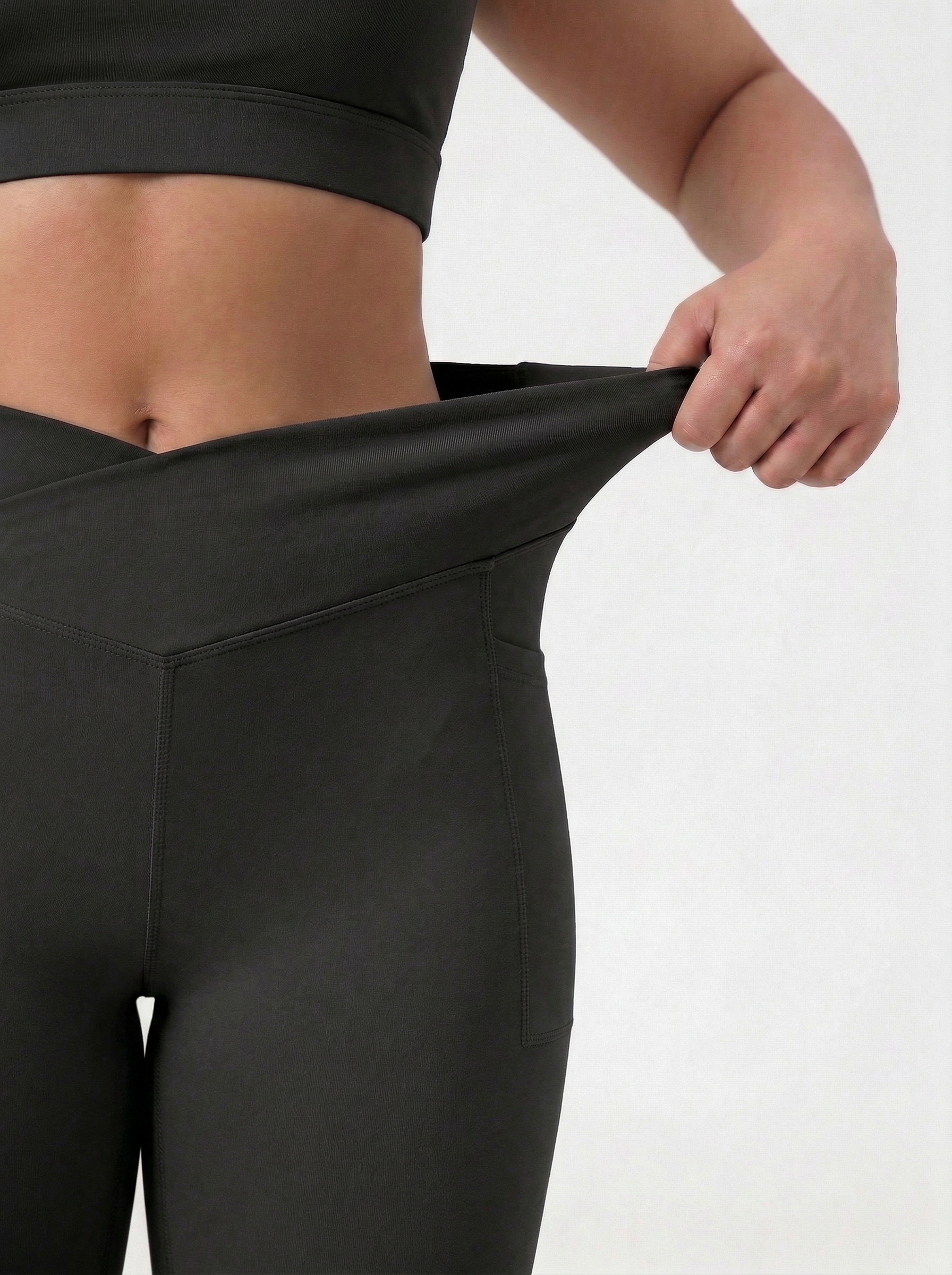 Lolacurve High-Rise Cheeky Plus Size Black Flare Leggings