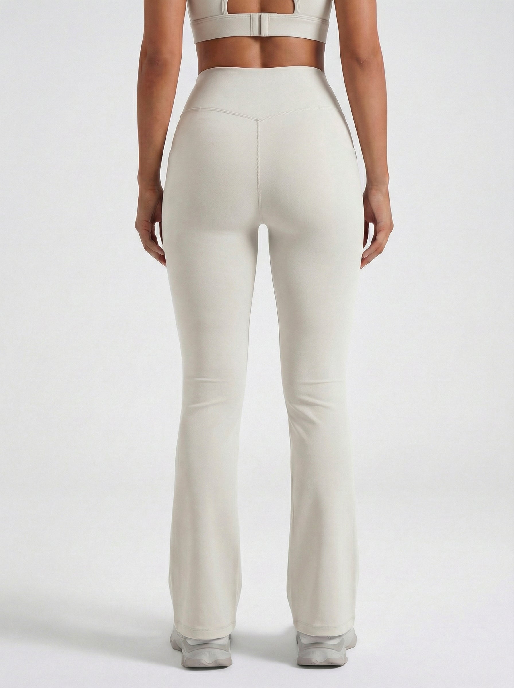 Lolacurve High-Rise Cheeky Smoky White Flare Leggings